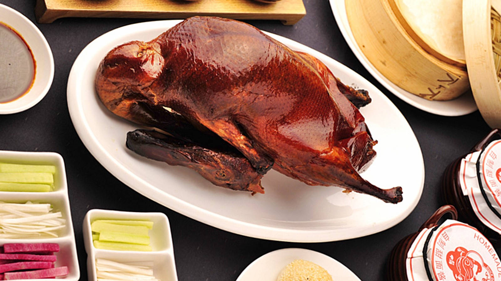 Dark Roasted Whole Peking Duck, glossy roasted duck, dark caramelized skin, HD Desktop Wallpaper