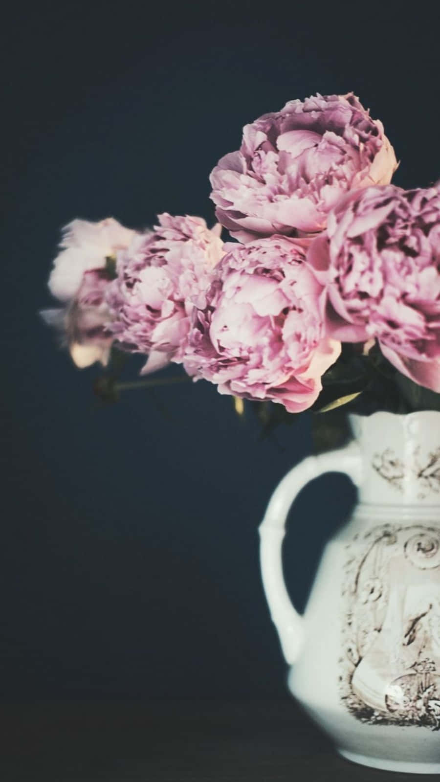Peony iPhone, soft pink peonies, ornate white ceramic pitcher, HD Phone Wallpaper