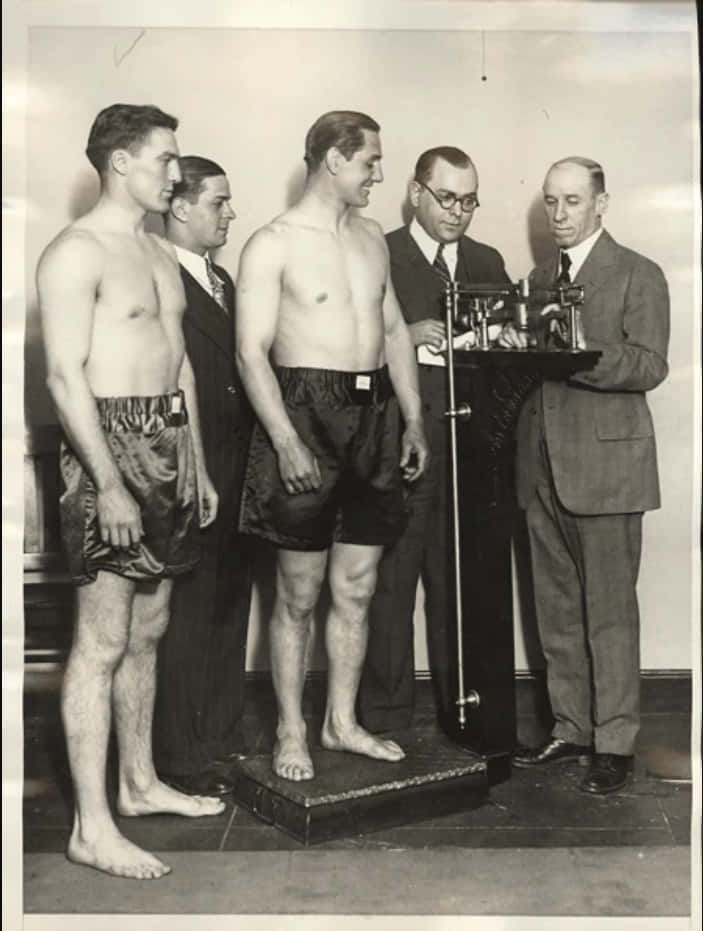 Pete Latzo, weigh-in, scale, SD Phone Wallpaper