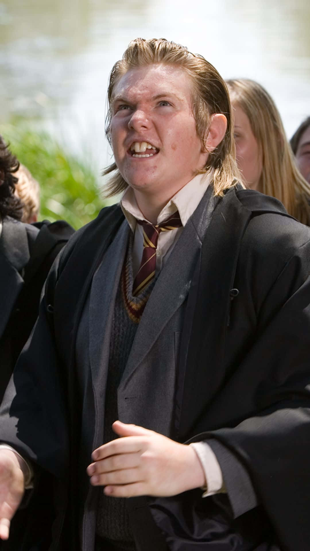 Peter Pettigrew, dark robe, striped tie, Full HD Phone Wallpaper