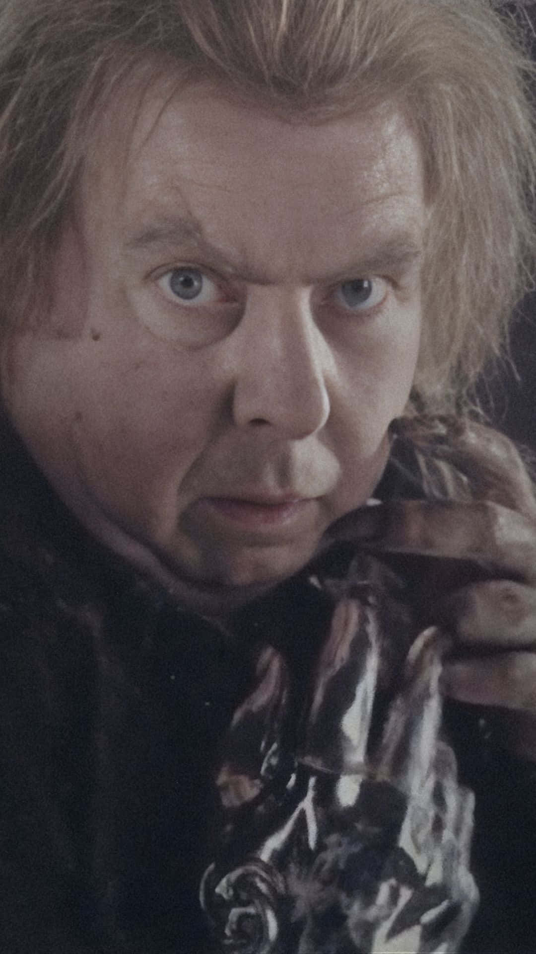 Peter Pettigrew, metallic gauntlet, wild hair, Full HD Phone Wallpaper