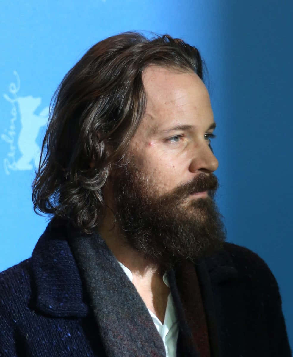 Peter Sarsgaard, full beard, wavy hair, SD Phone Wallpaper