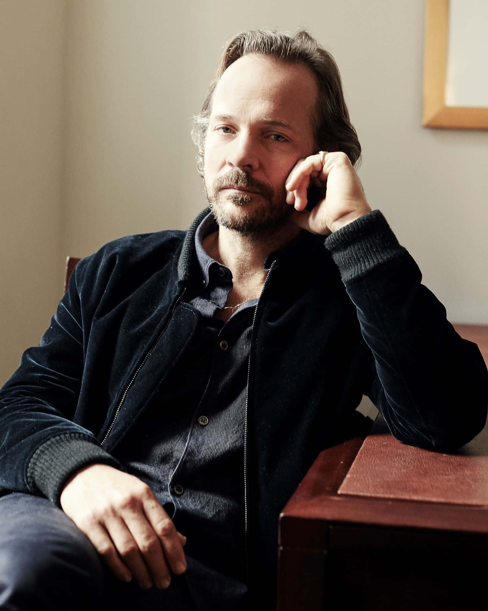Peter Sarsgaard, beard, dark velvet jacket, Full HD Phone Wallpaper