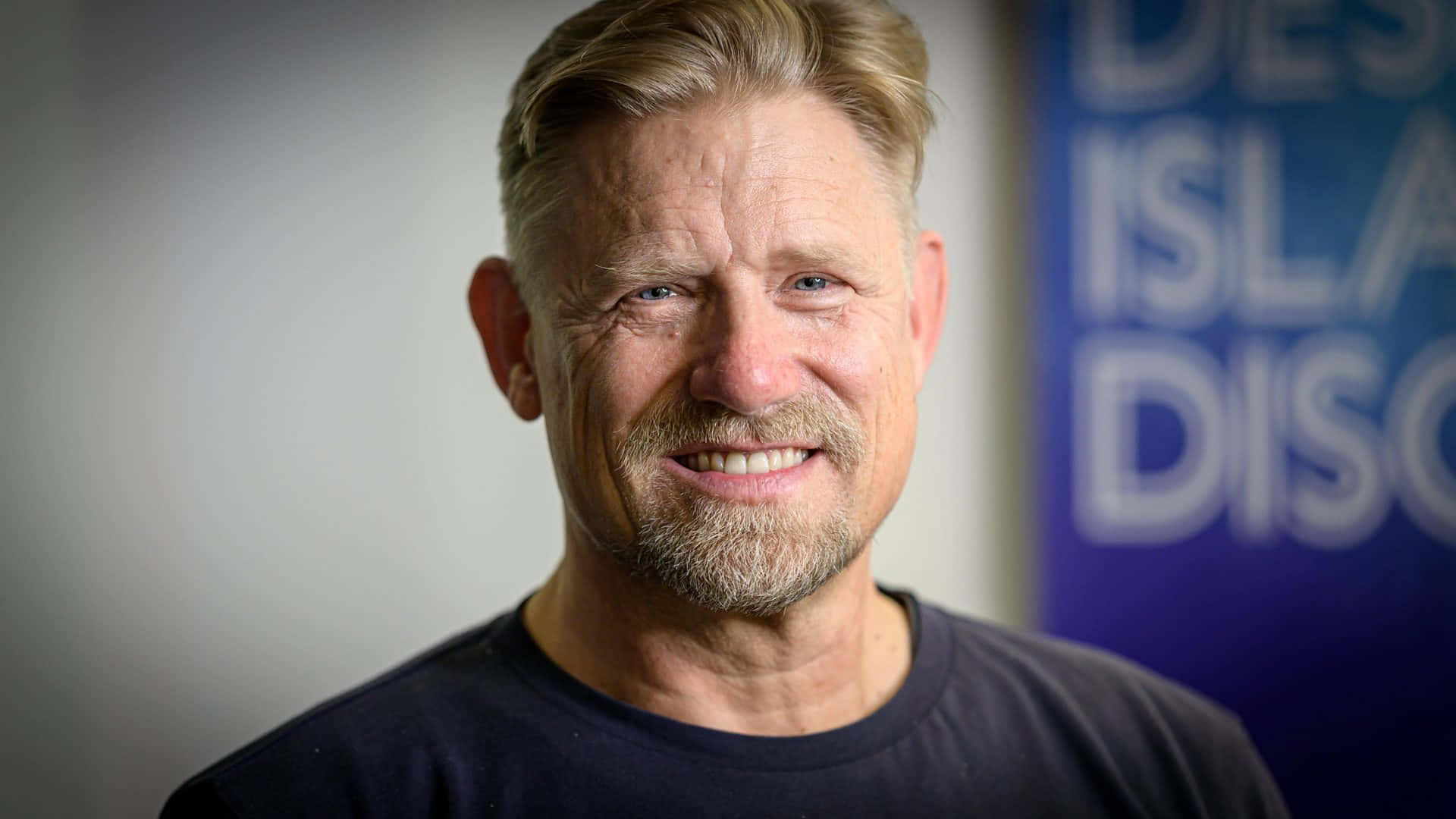 Peter Schmeichel, middle-aged man, graying hair, Full HD Desktop Wallpaper