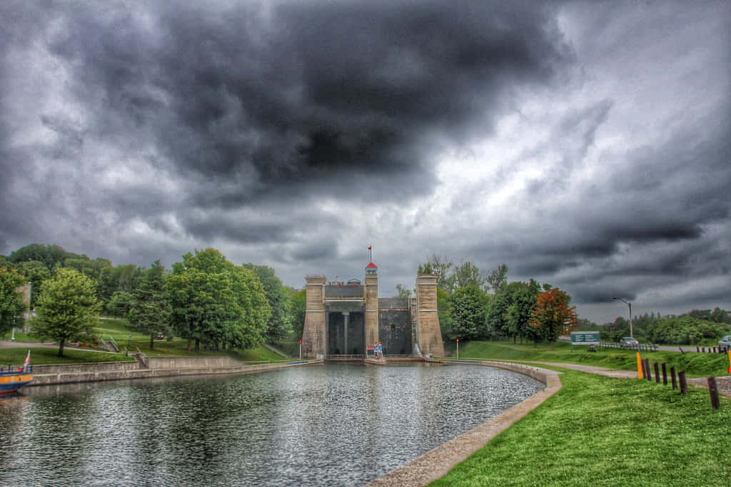 Peterborough, lift lock, cloudy sky, SD Desktop Wallpaper