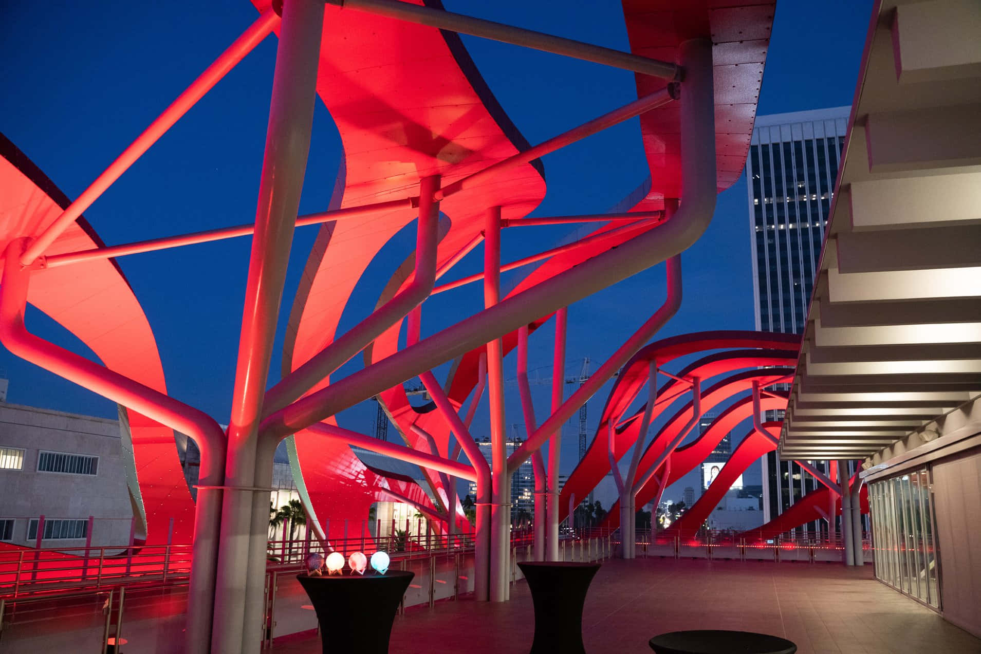 Petersen Automotive Museum, exterior, night, HD Desktop Wallpaper