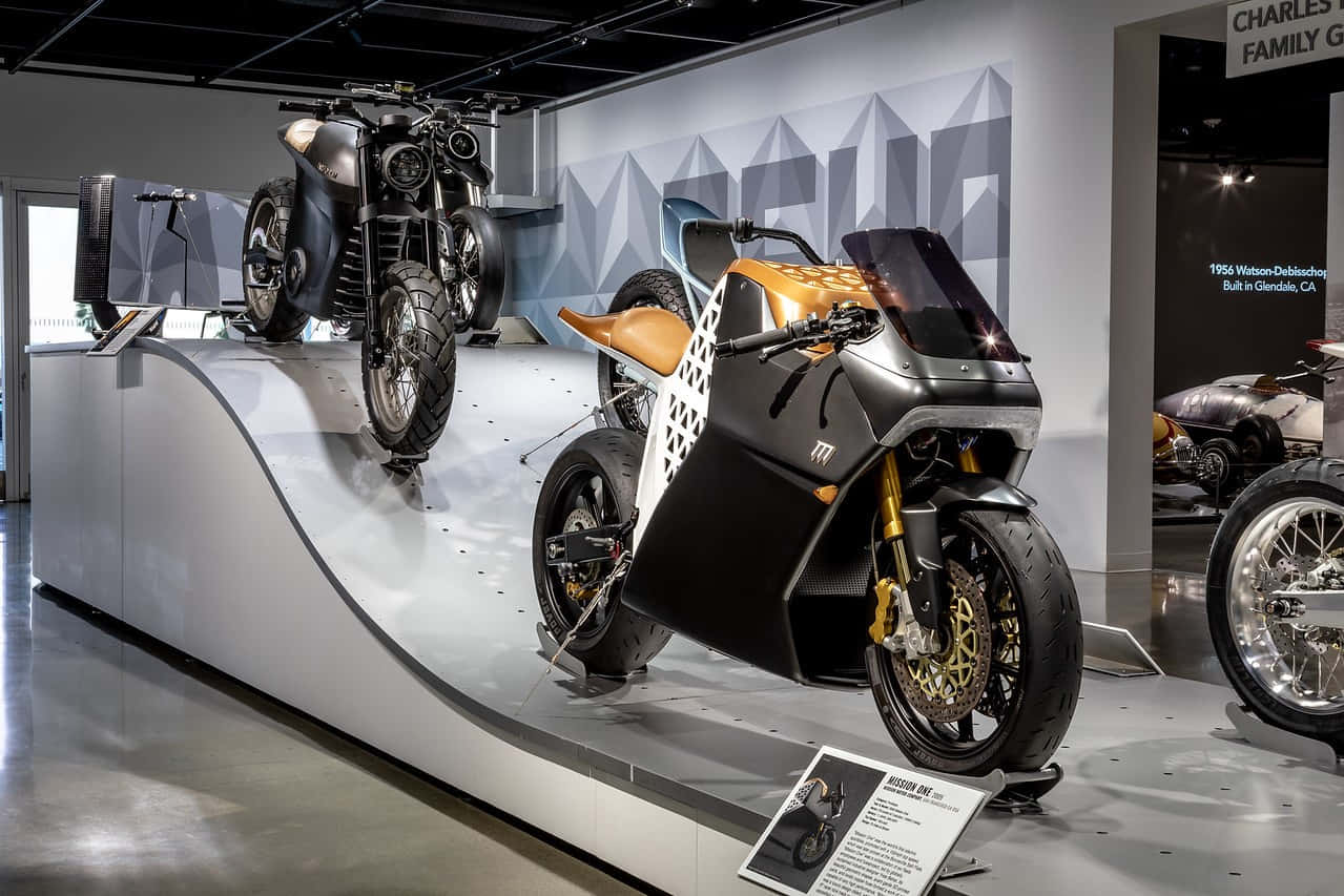 Petersen Museum, motorcycle exhibit, futuristic motorcycle, SD Desktop Wallpaper