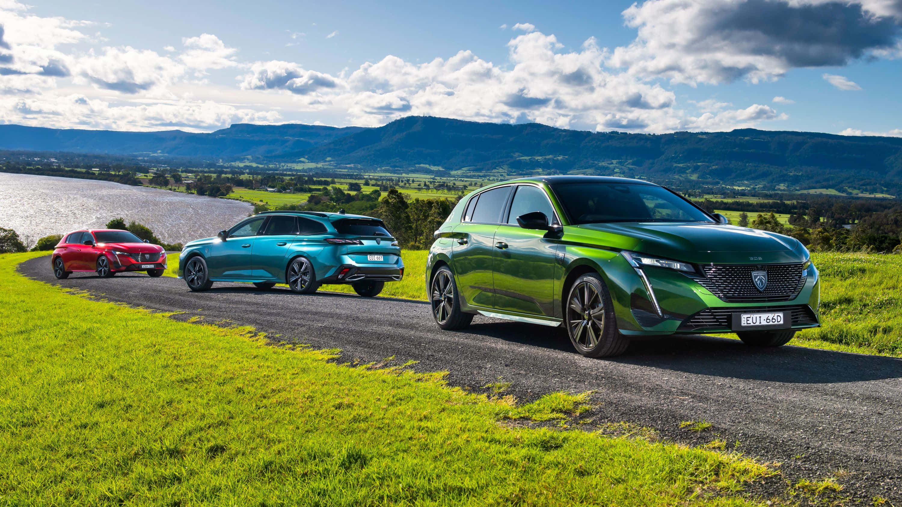 Peugeot 308, red teal, green, 2K Desktop Wallpaper