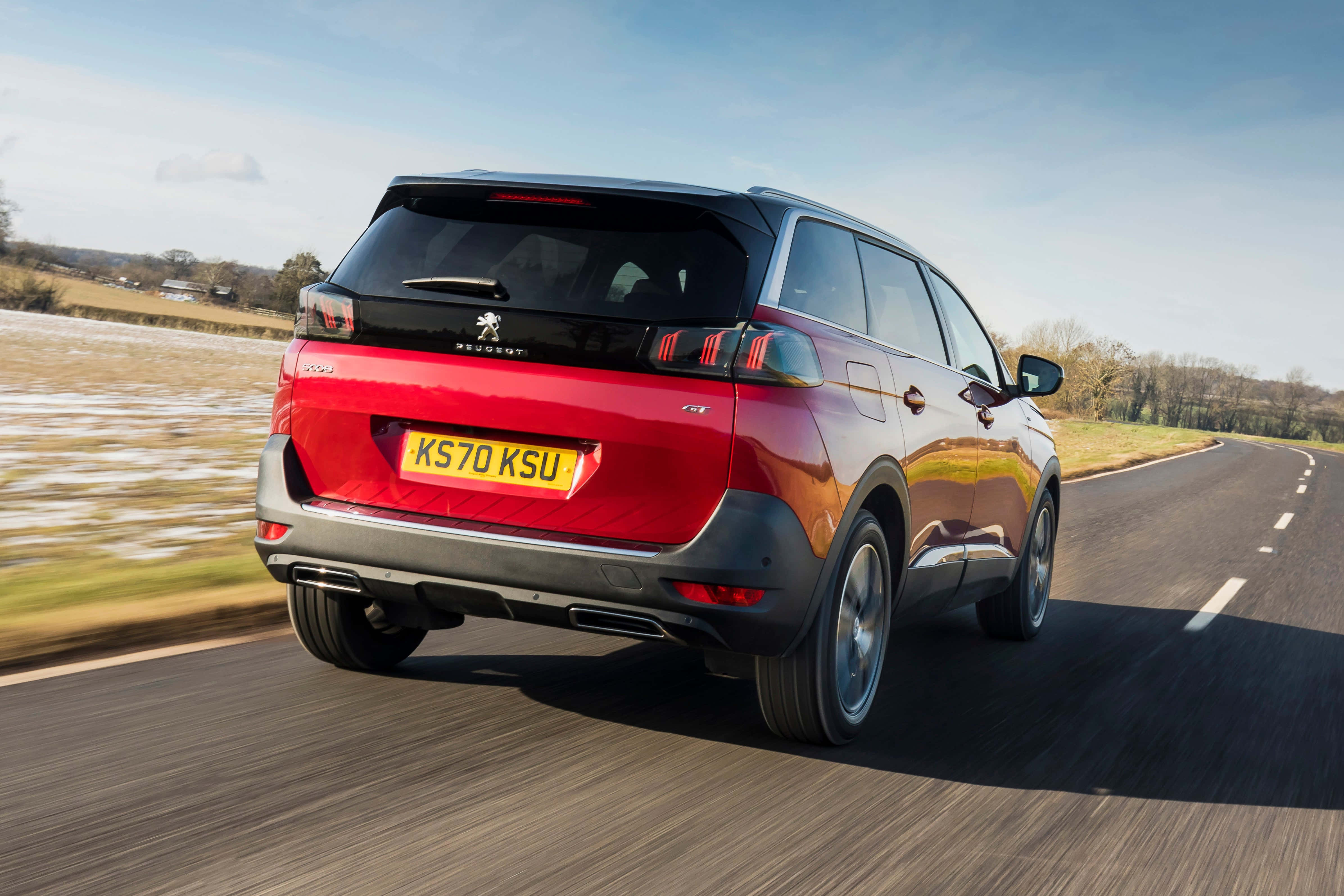 Peugeot 5008, vibrant red, sunlit country road, 4K Desktop Wallpaper