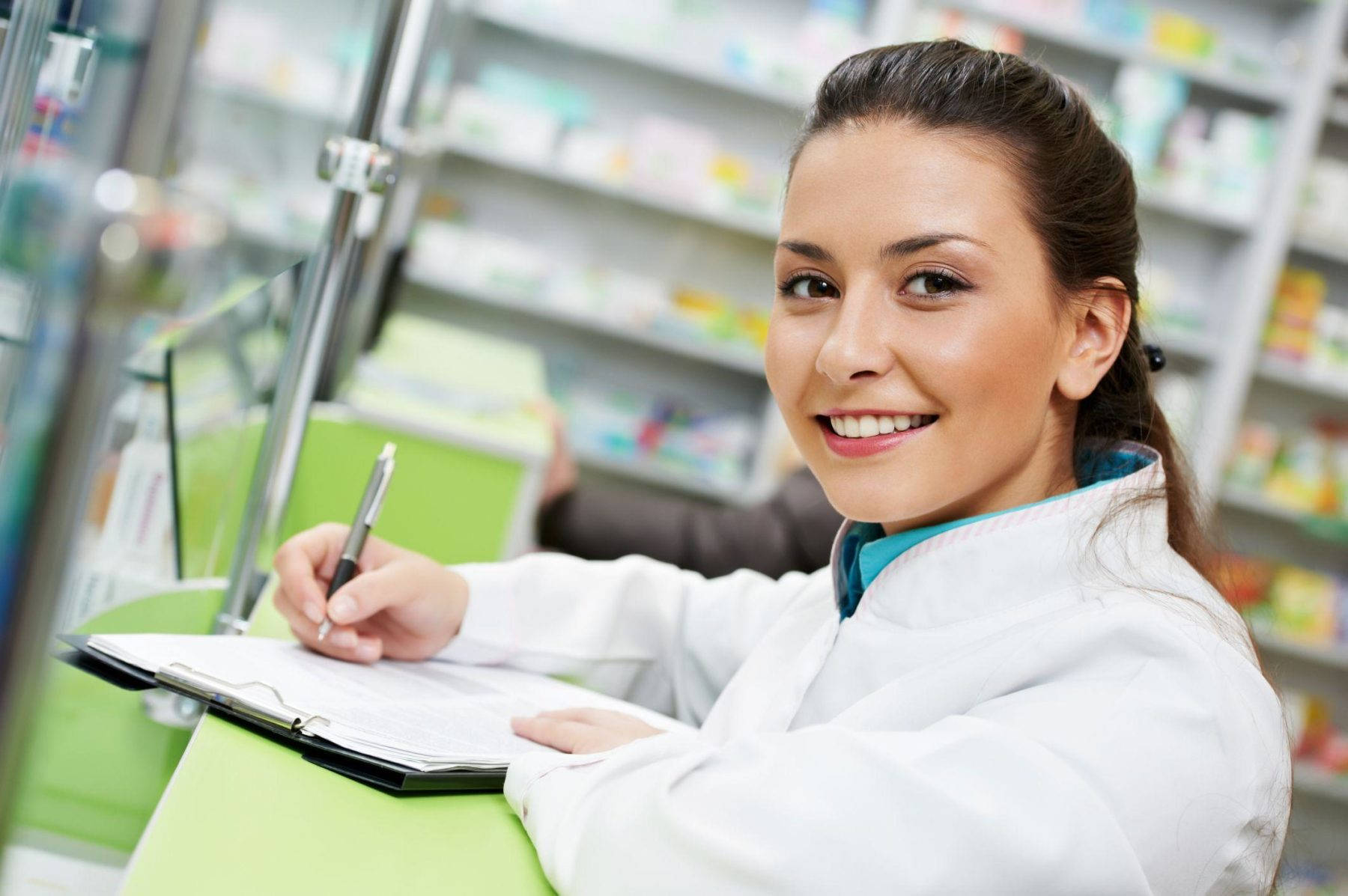 female pharmacist, white coat, clipboard, HD Desktop Wallpaper