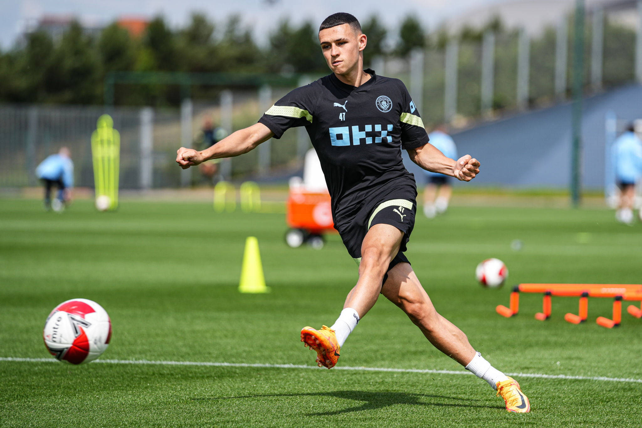 Phil Foden, black training gear, vibrant green field, Full HD Desktop Wallpaper