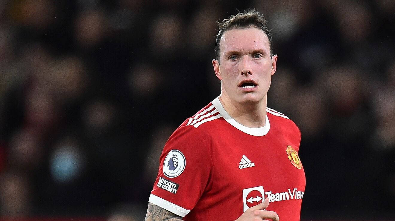 Phil Jones, red Manchester United jersey, sponsor logos, HD Desktop Wallpaper