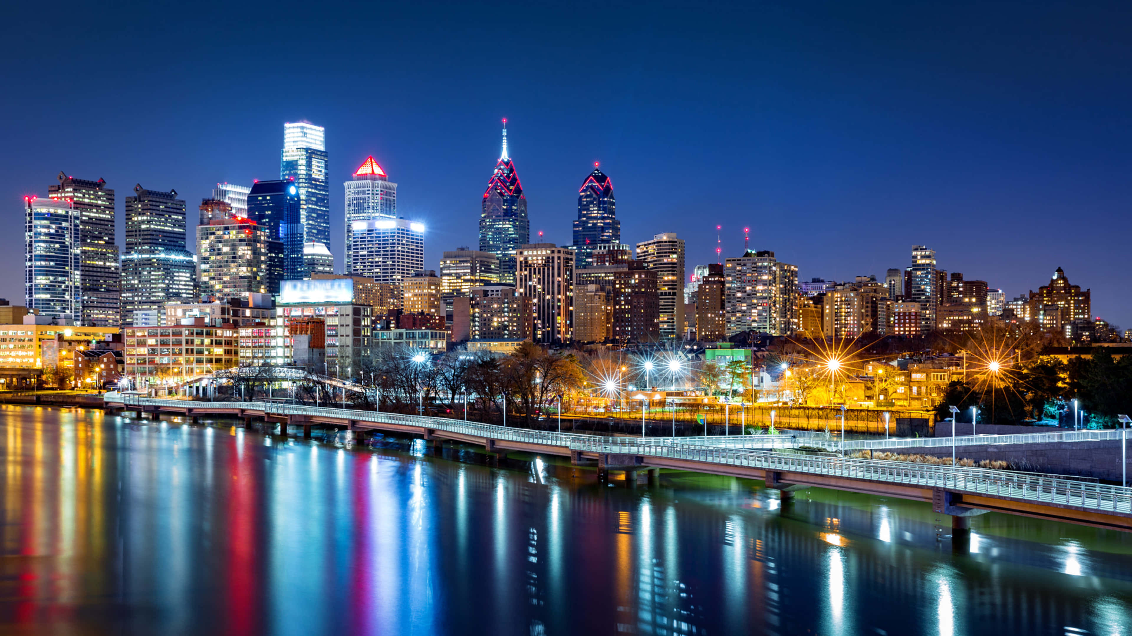 Philadelphia skyline, nighttime cityscape, illuminated skyscrapers, 4K Desktop Wallpaper