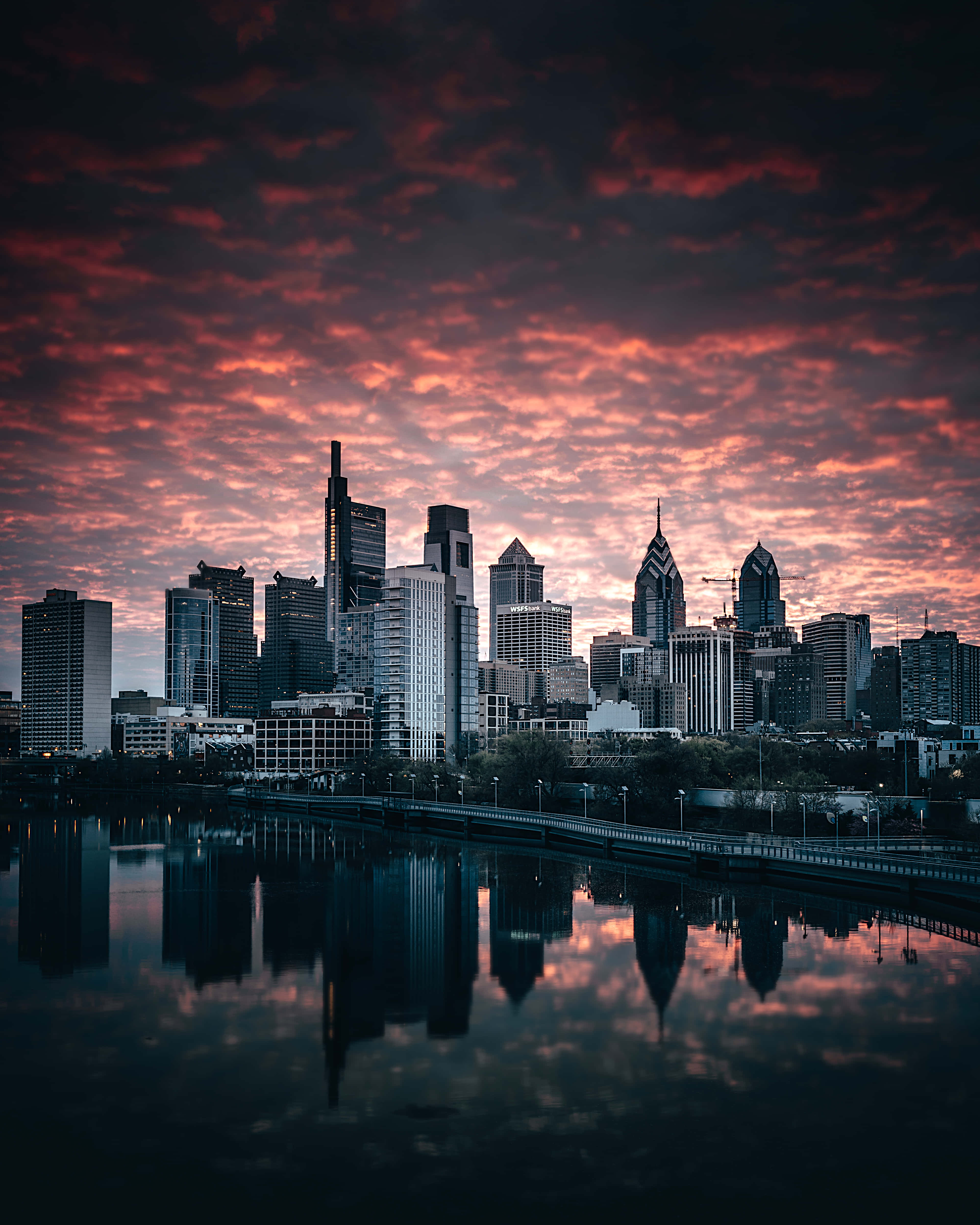 Philadelphia, dusk, fiery red clouds, 4K Phone Wallpaper