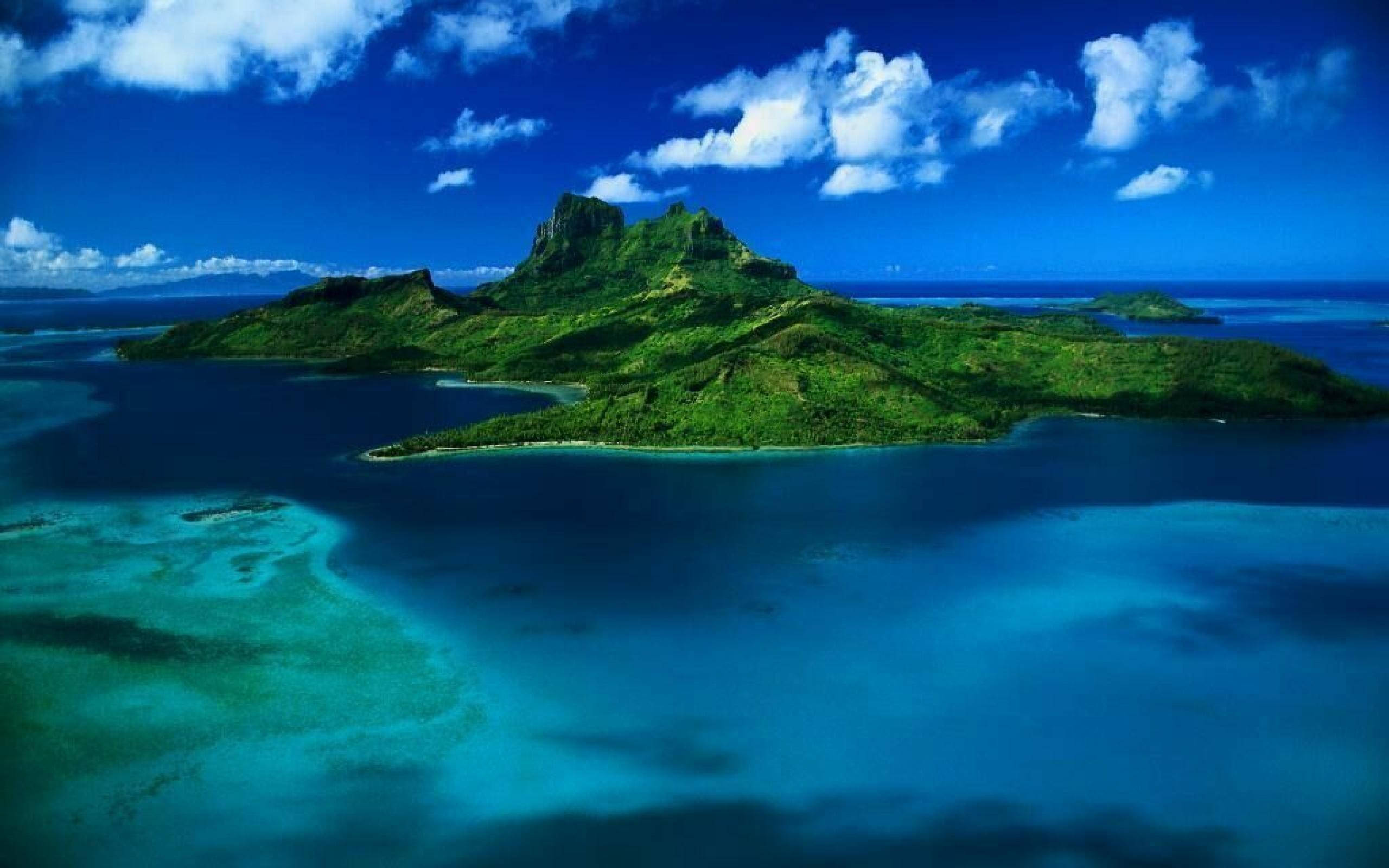 Philippines, volcanic island, turquoise lagoon, 2K Desktop Wallpaper