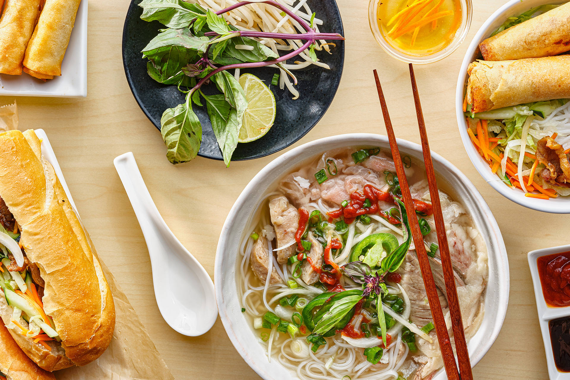 pho, spring rolls, banh mi sandwich, Full HD Desktop Wallpaper