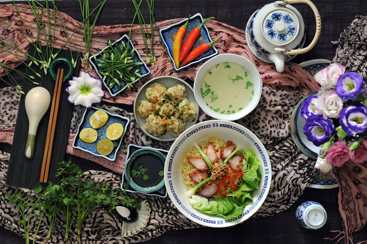 Pho, festive table setting, noodles, HD Desktop Wallpaper