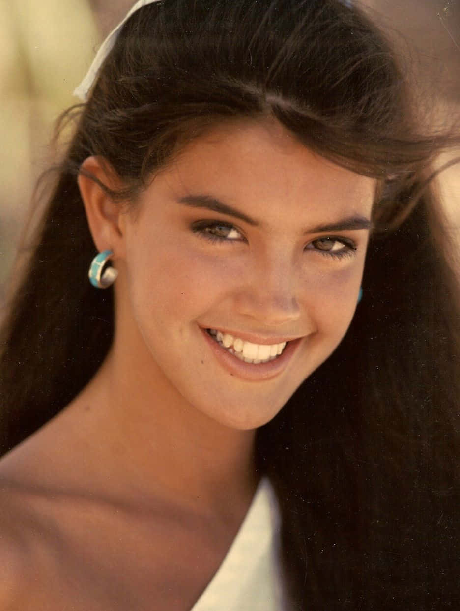 Phoebe Cates, red dress, dark hair, SD Phone Wallpaper