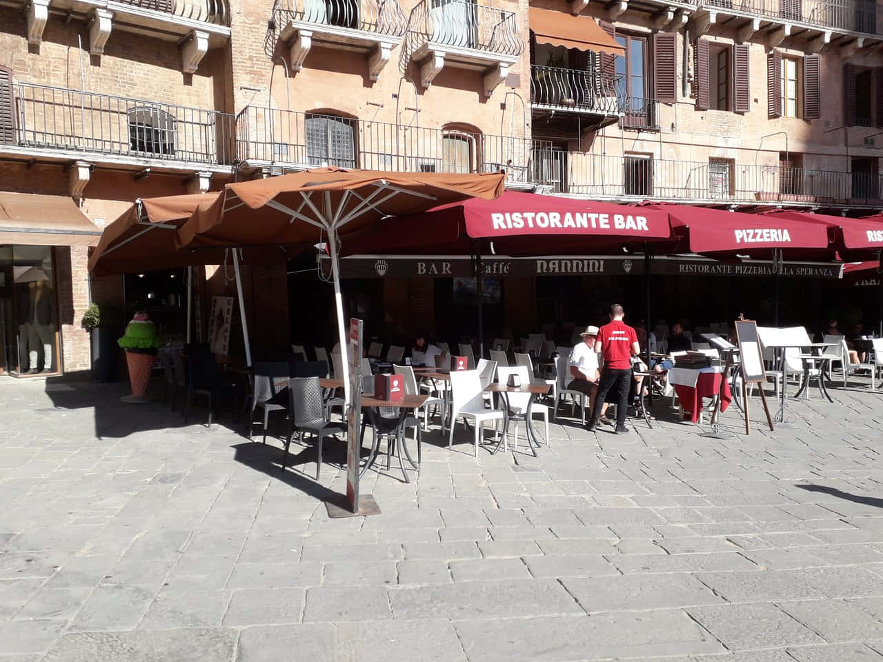 Piazza Del Campo, red awnings, stone pavement, HD Desktop Wallpaper