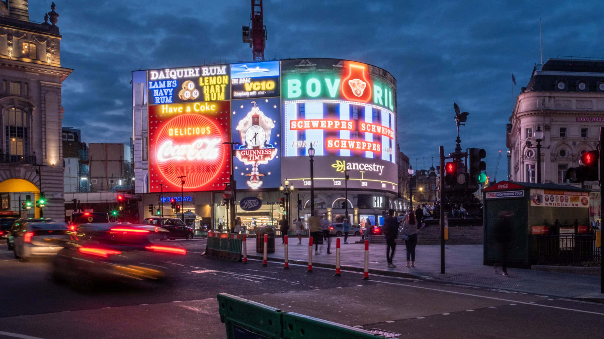 Piccadilly Circus, neon billboards, dusk, Full HD Desktop Wallpaper
