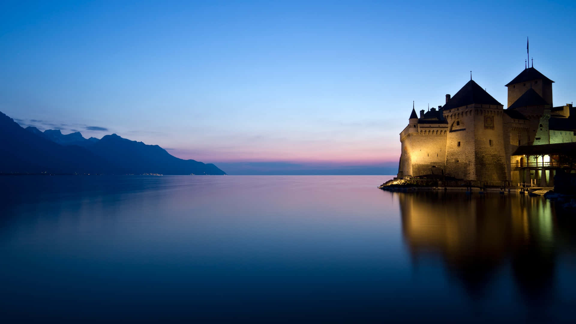 medieval castle, twilight sky, calm lake waters, Full HD Desktop Wallpaper