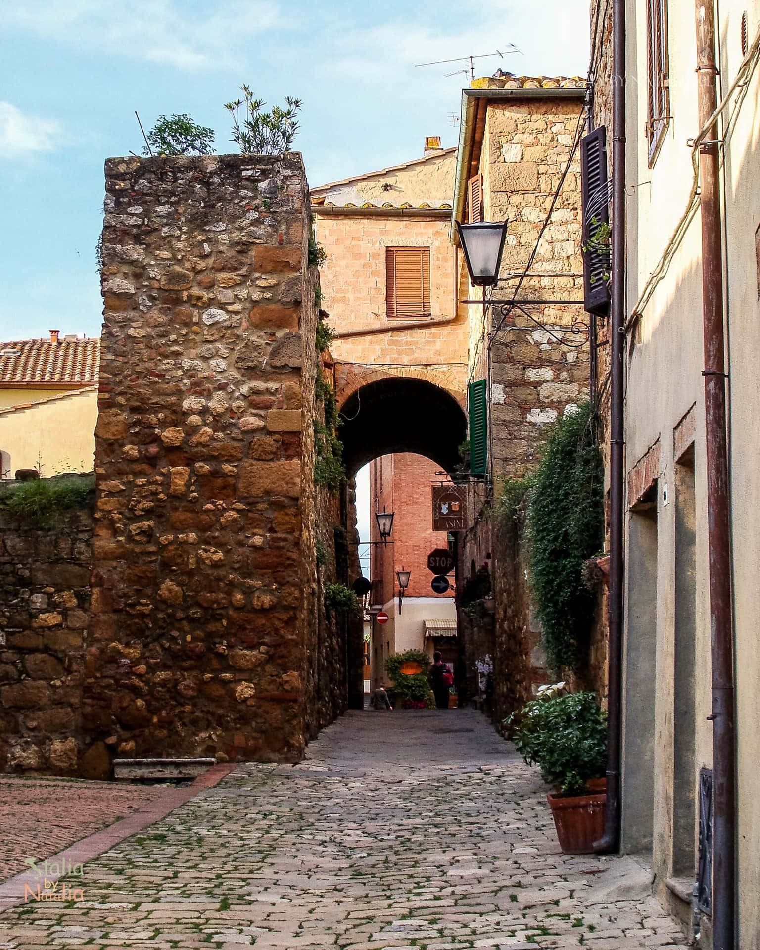 Pienza, cobblestone alleyway, weathered stone walls, Full HD Phone Wallpaper