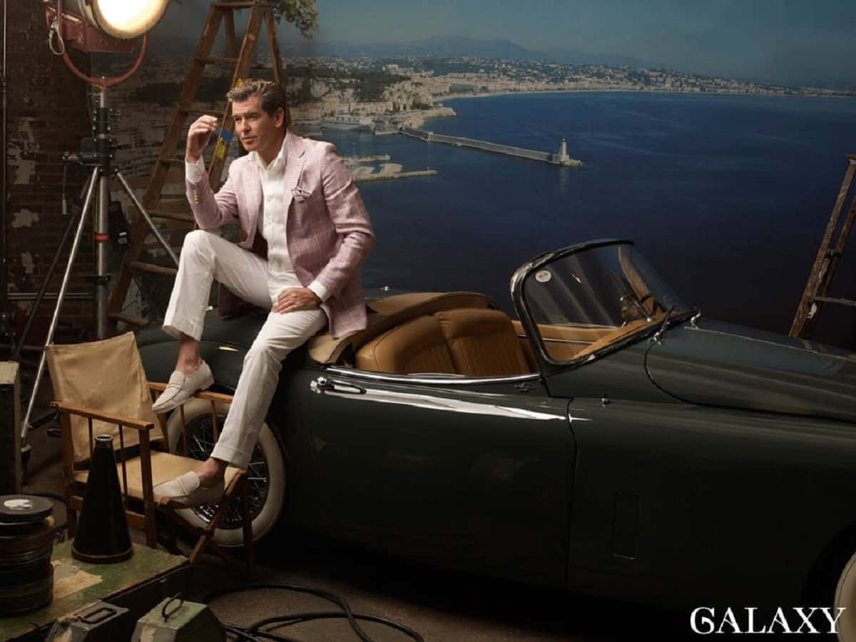 Pierce Brosnan, pink blazer, vintage green convertible, SD Desktop Wallpaper