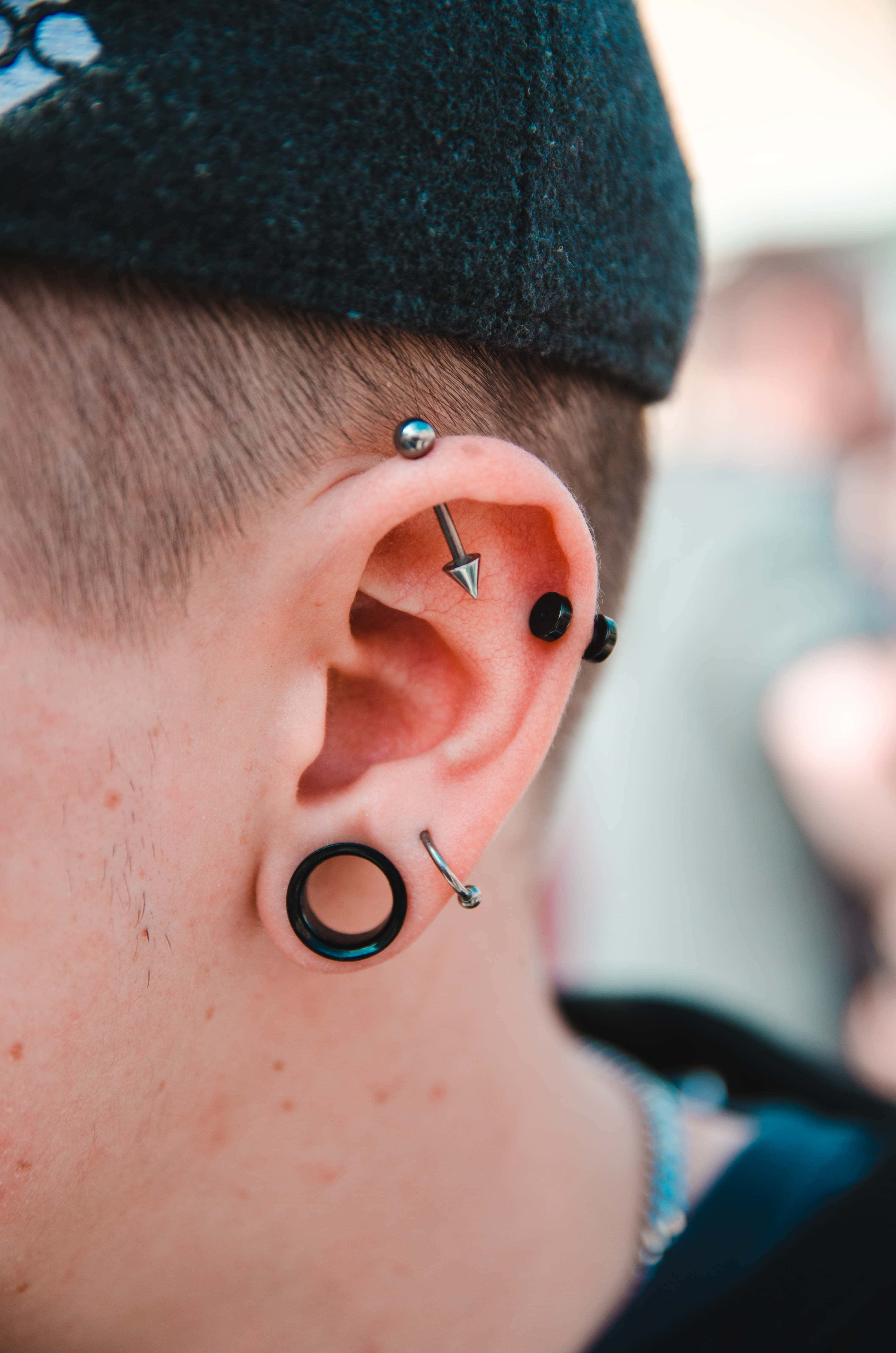 Piercing Market Earrings, black and silver piercings, dark beanie, 4K Phone Wallpaper