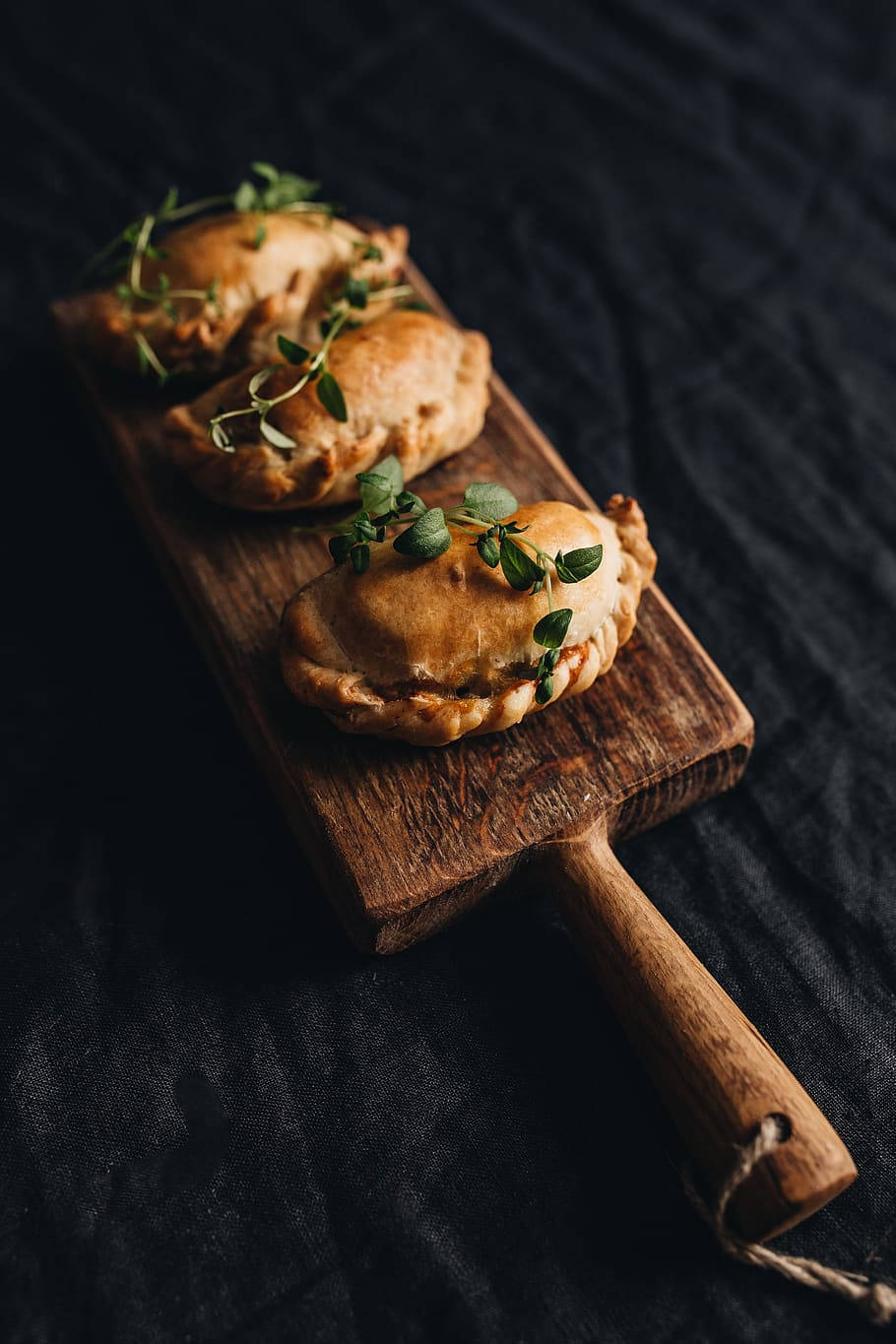 deep fried pierogi, golden-brown hand pies, fresh thyme, HD Phone Wallpaper