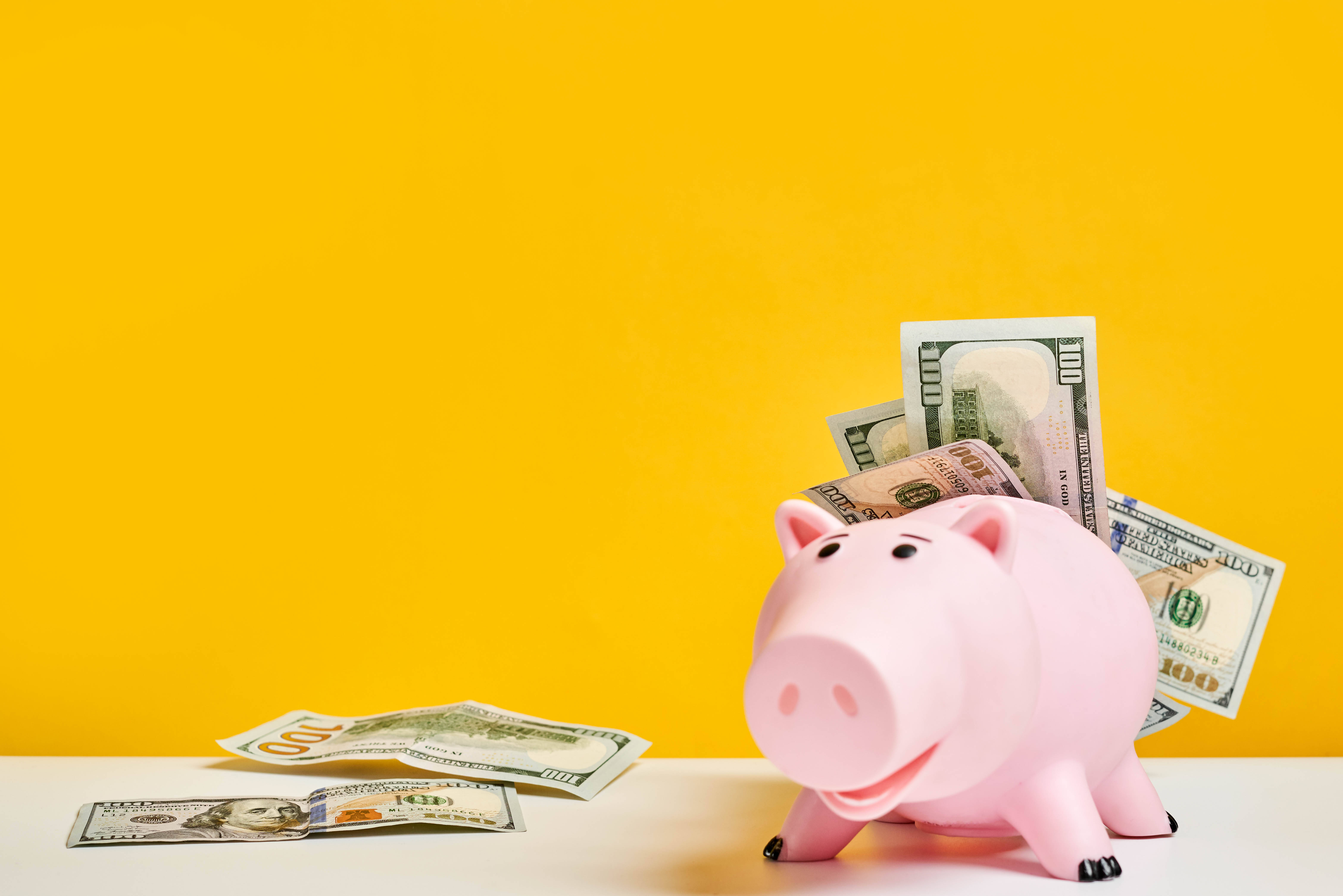 yellow aesthetic, laptop piggy bank, pink piggy bank, 5K Desktop Wallpaper