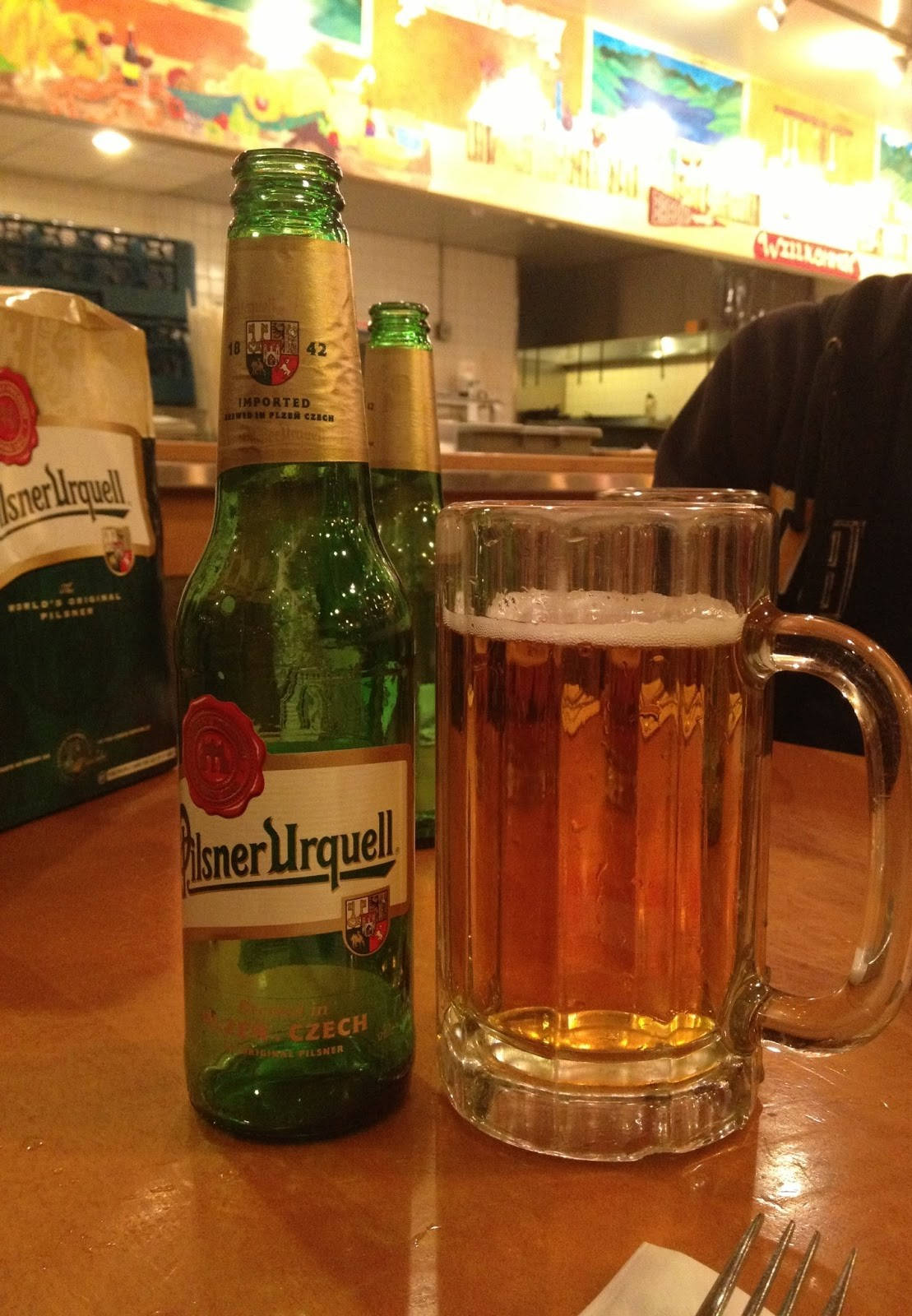 Pilsner Urquell, golden beer, frothy head, HD Phone Wallpaper