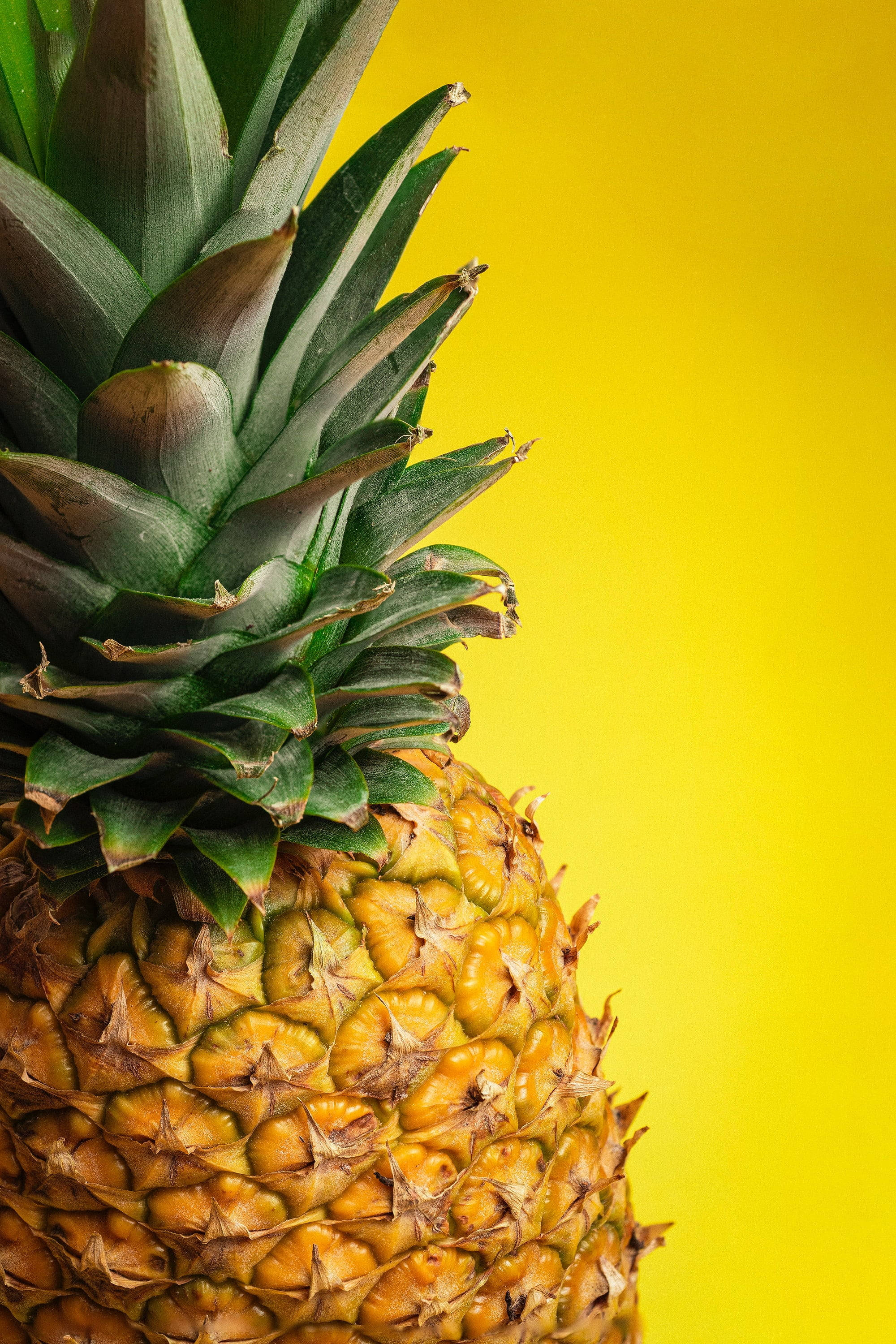 Pineapple Yellow HD iPhone, pineapple, textured golden skin, 2K Phone Wallpaper