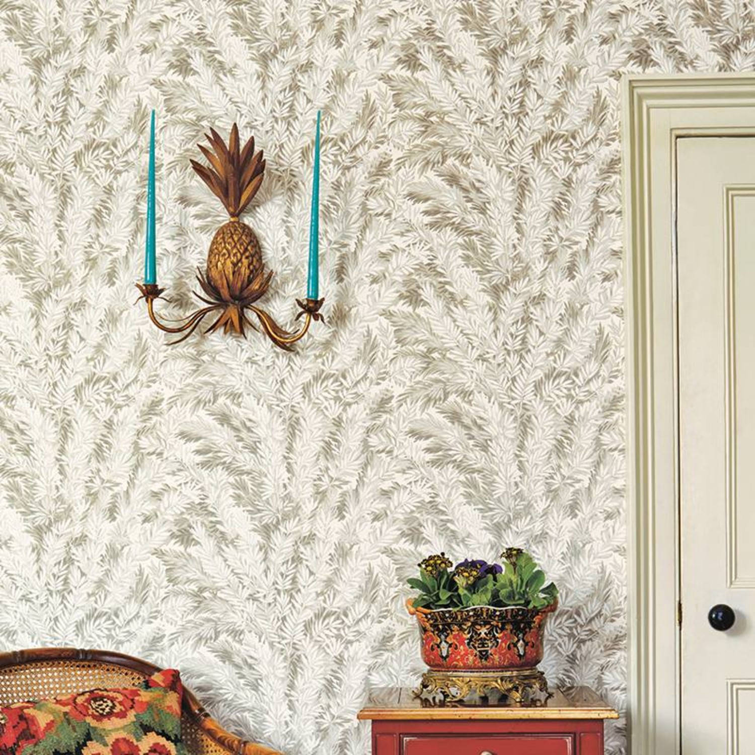 Viridian, pineapple sconce, leaf-patterned wallpaper, HD Desktop Wallpaper