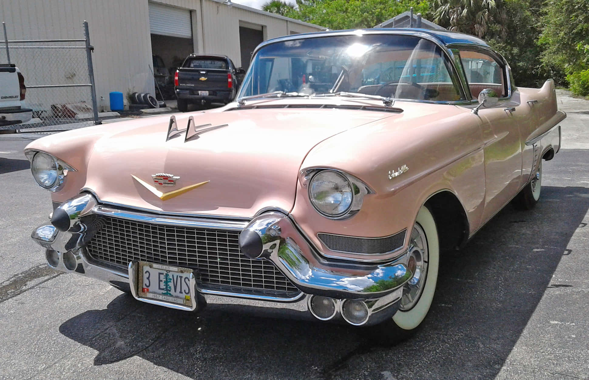 Pink Cadillac, 1941, chrome accents, Full HD Desktop Wallpaper