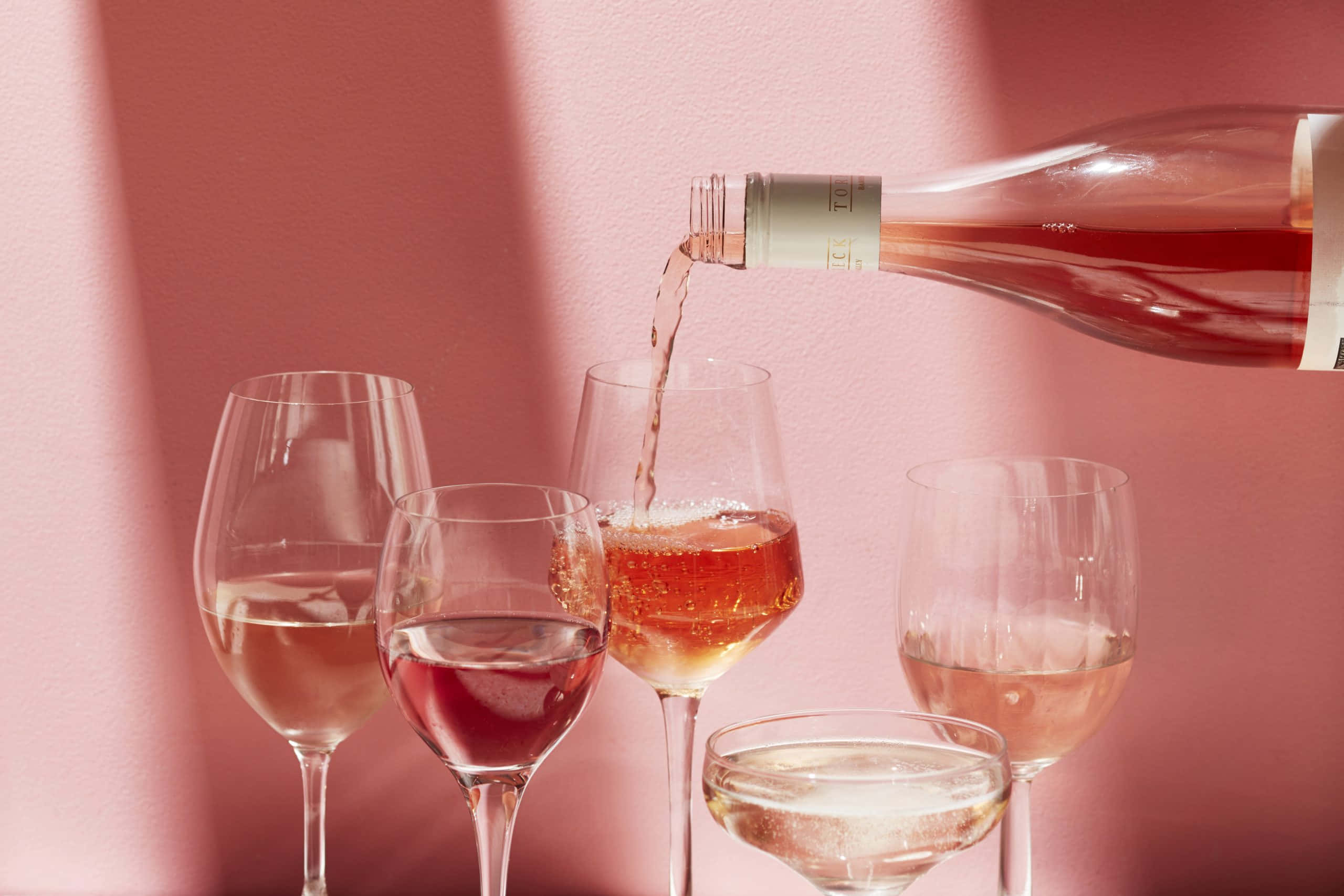 Pink Champagne, rosé wine, flutes, 2K Desktop Wallpaper