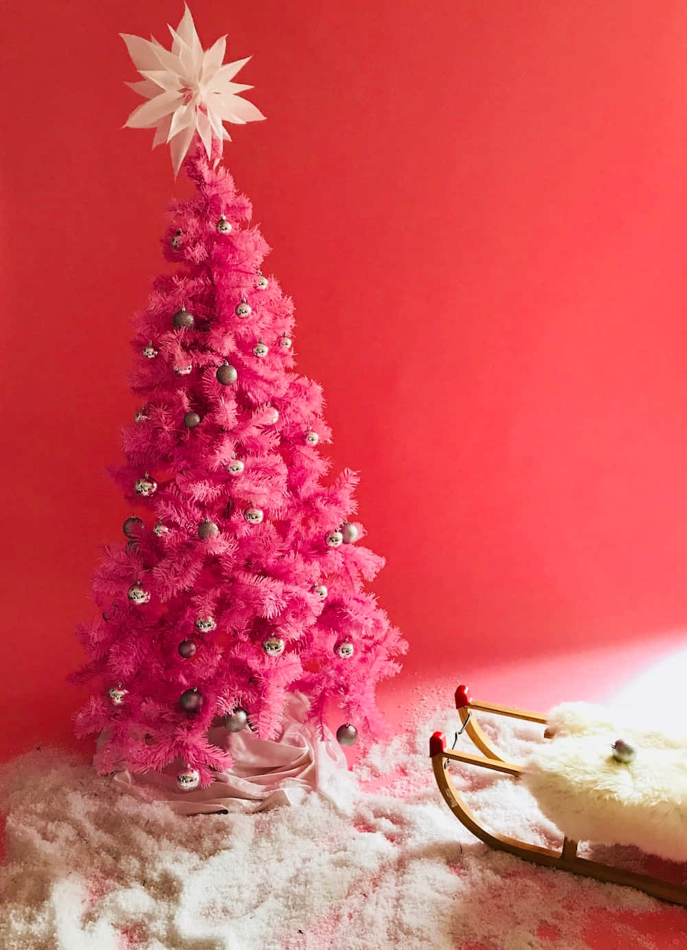 pink christmas tree, silver ornaments, white star, HD Phone Wallpaper