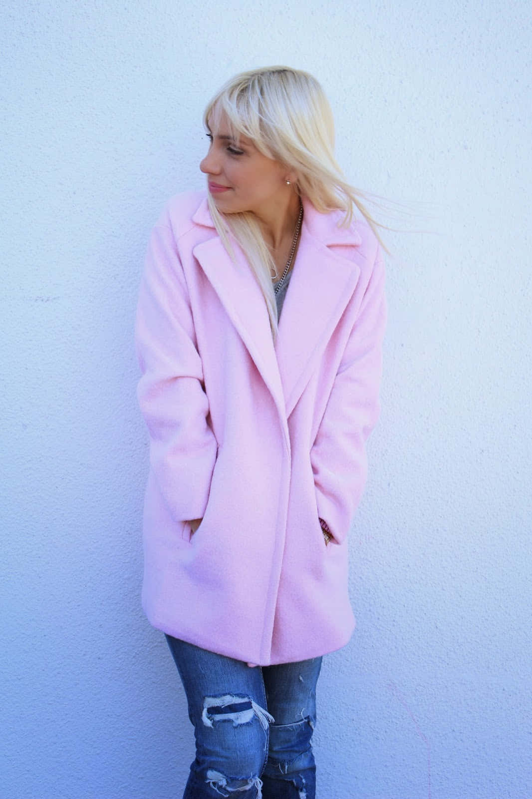 pink coat, blonde woman, soft pink coat, HD Phone Wallpaper