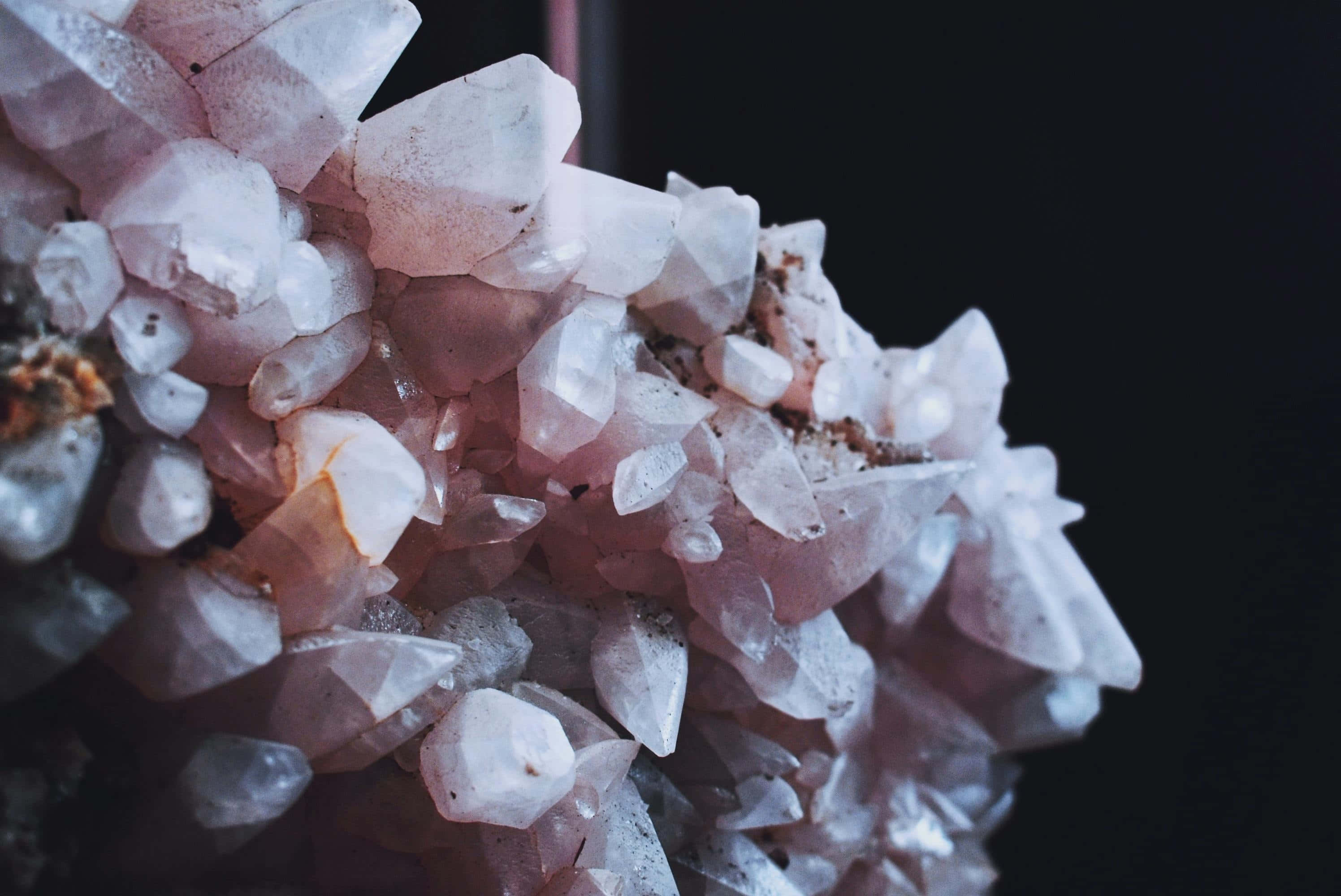rose quartz, crystal cluster, pink, 2K Desktop Wallpaper