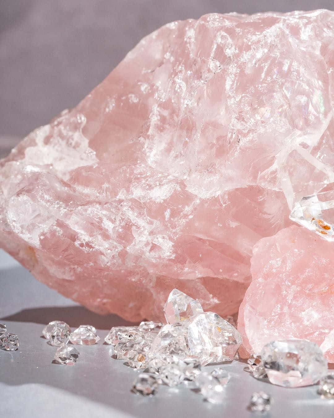 Pink Crystal Quartz, pink rose quartz crystal, jagged edges, HD Phone Wallpaper
