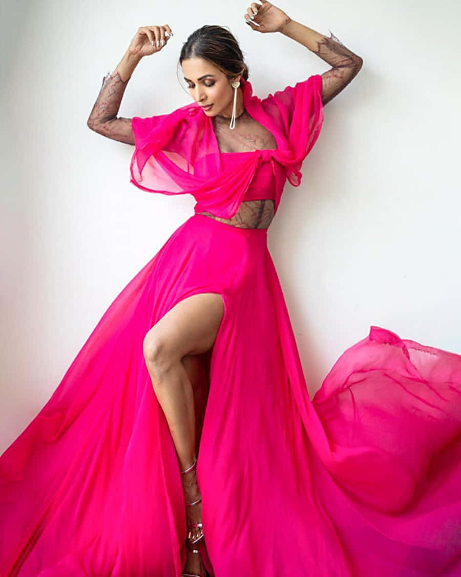 fuchsia two-piece gown, sheer sleeves, high slit, SD Phone Wallpaper