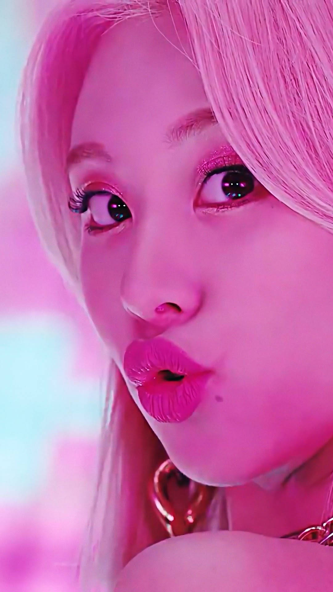 pink hair, bold pink makeup, puckering lips, Full HD Phone Wallpaper