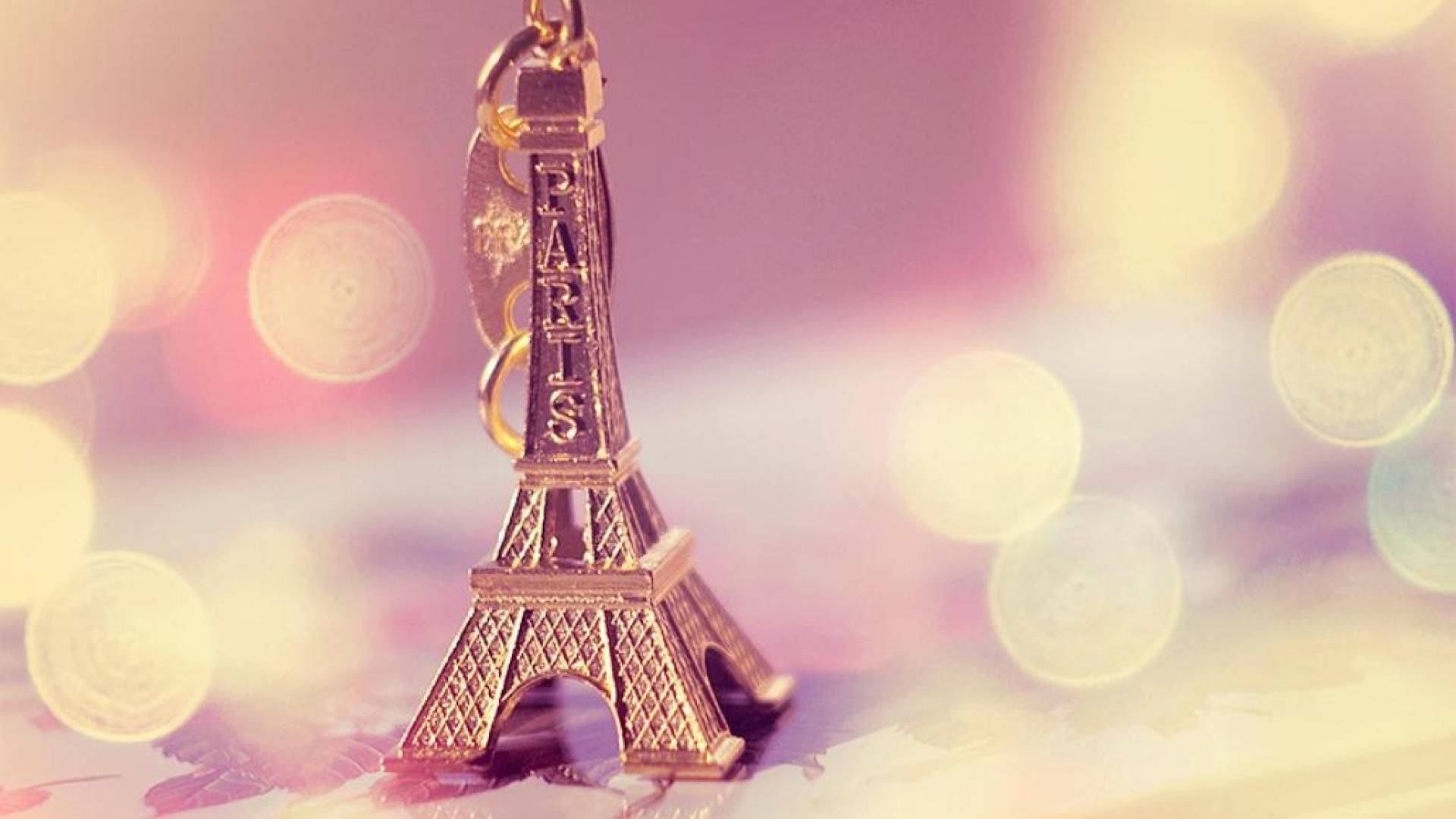 Pink Paris, golden Eiffel Tower keychain, dreamy bokeh background, Full HD Desktop Wallpaper