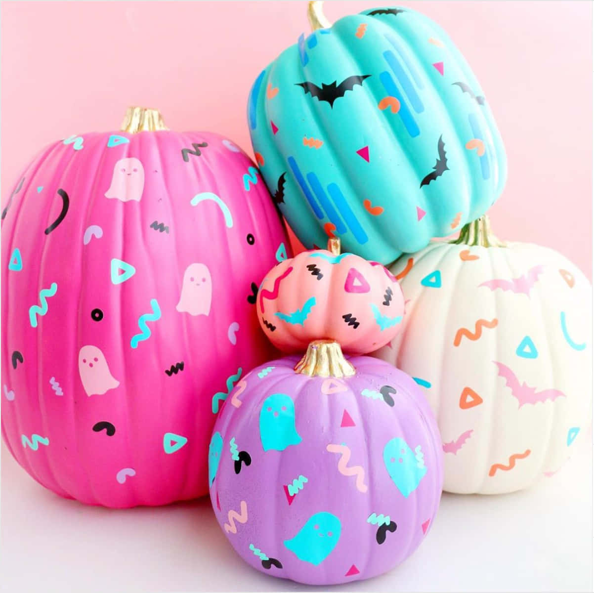 Pink Pumpkin, ghost and bat patterns, pastel colors, SD Desktop Wallpaper