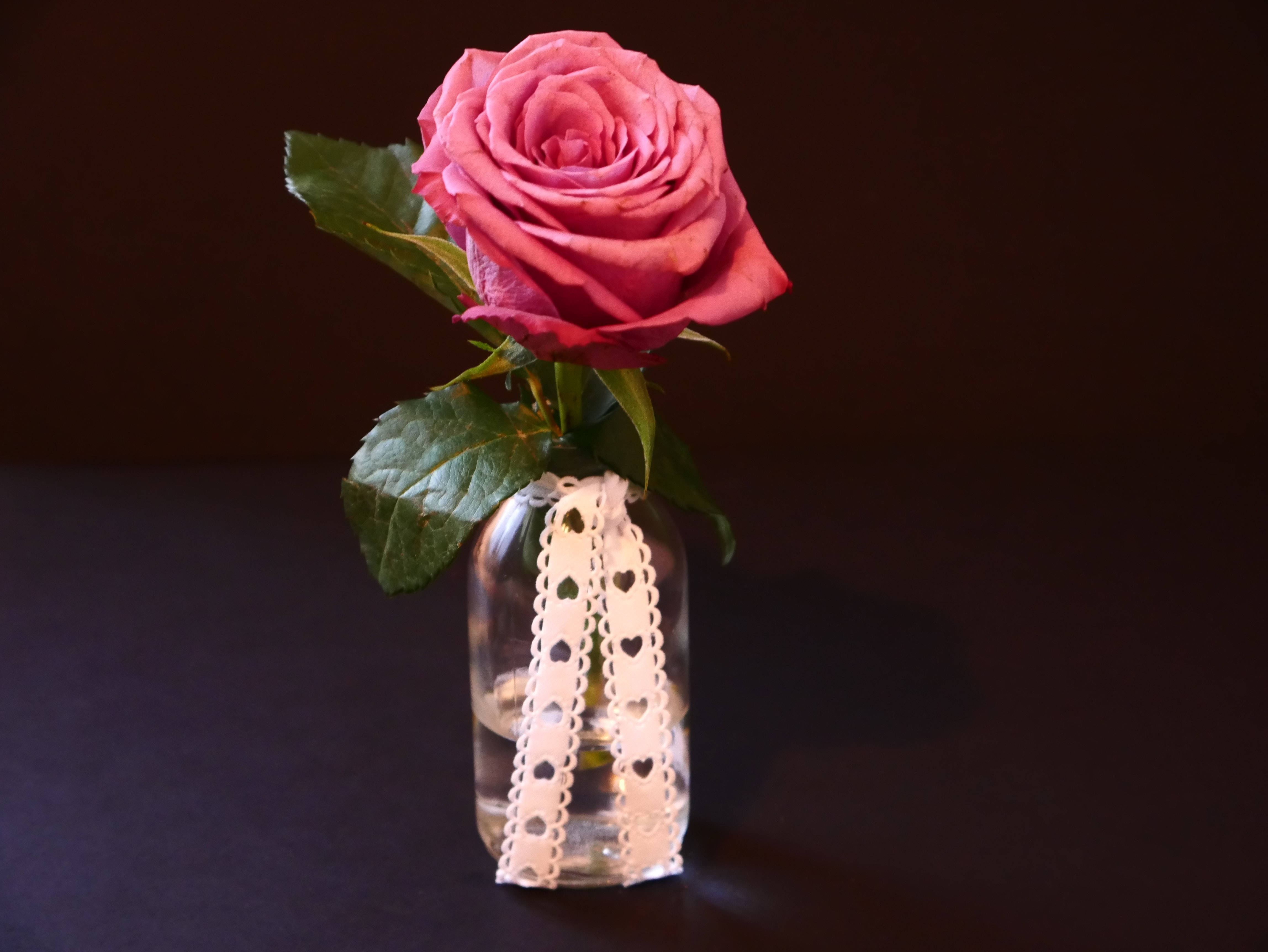 pink rose, white heart ribbon, clear glass vase, 4K Desktop Wallpaper