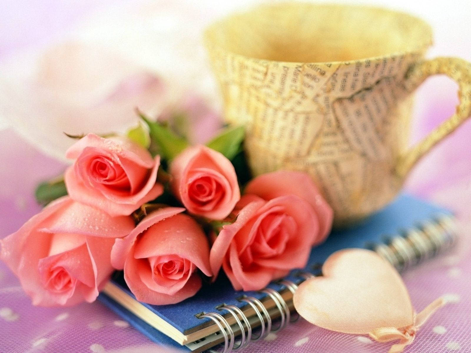 pink roses, pastel purple surface, heart-shaped ornament, HD Desktop Wallpaper