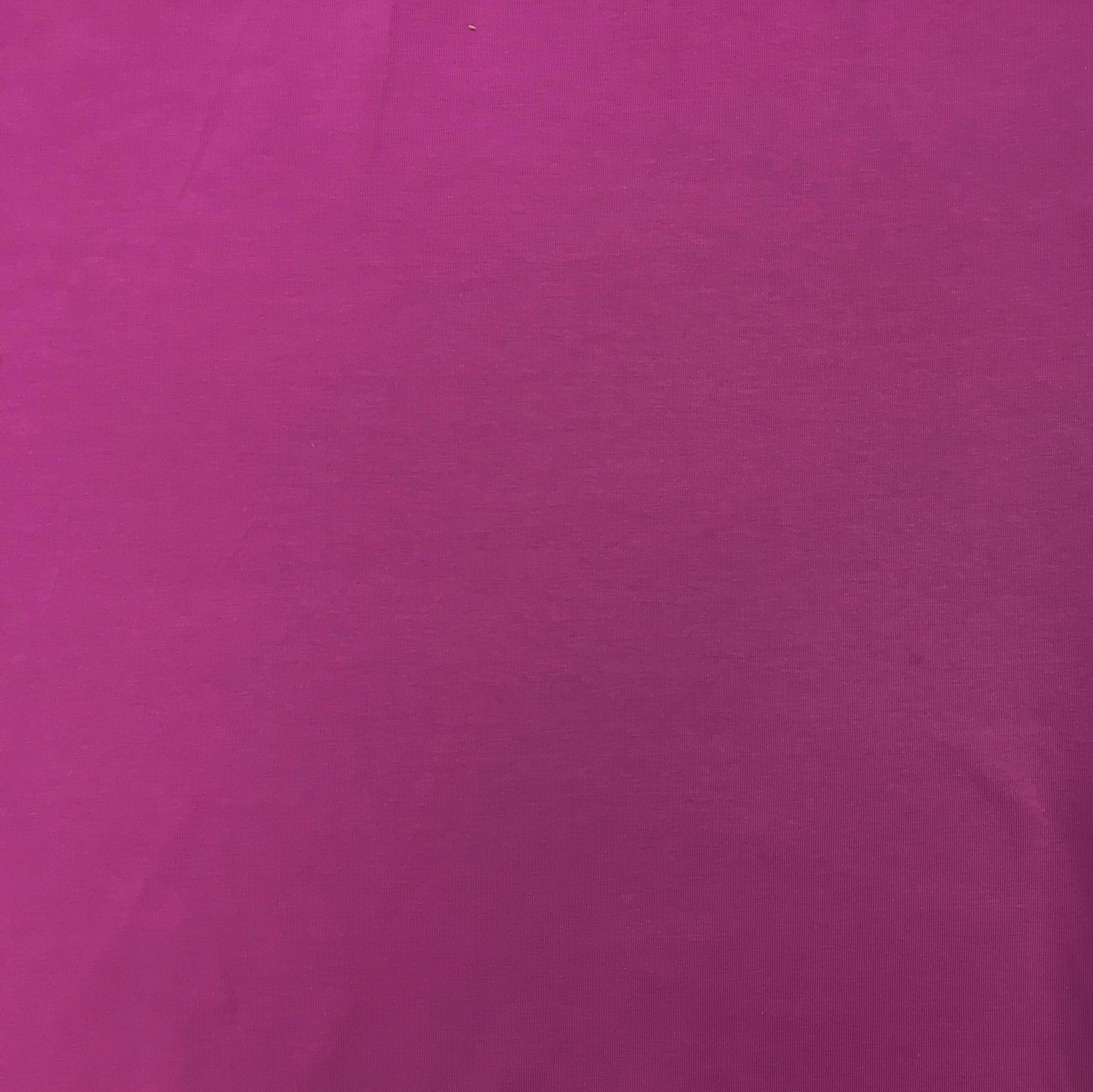 plain magenta solid color, smooth magenta fabric, subtle texture, 2K Desktop Wallpaper