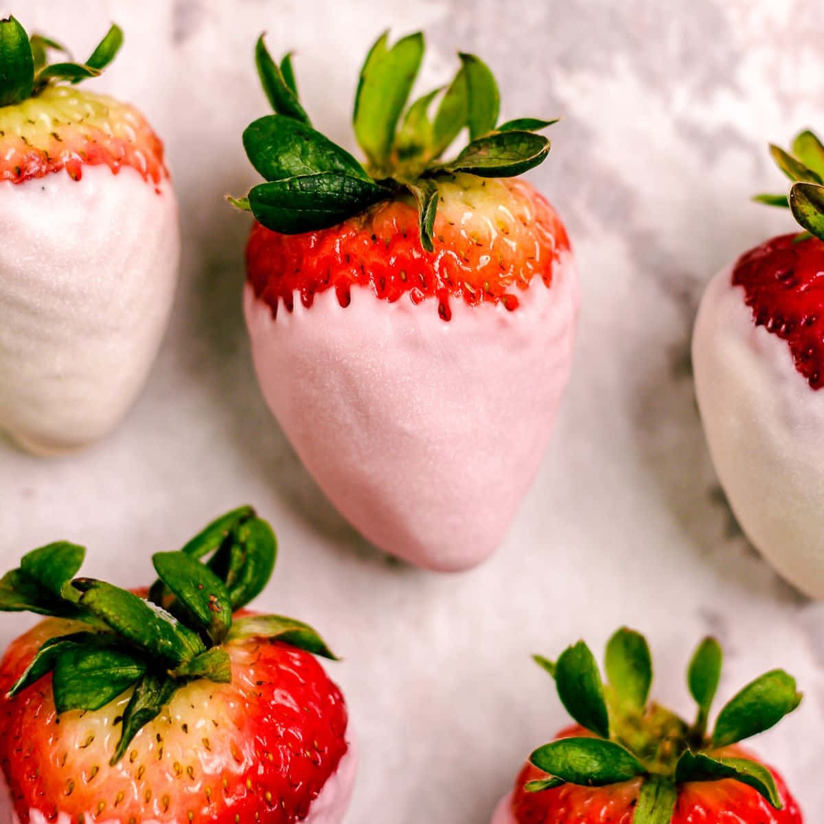 pink frosted strawberries, pink and white chocolate, marble surface, SD Desktop Wallpaper