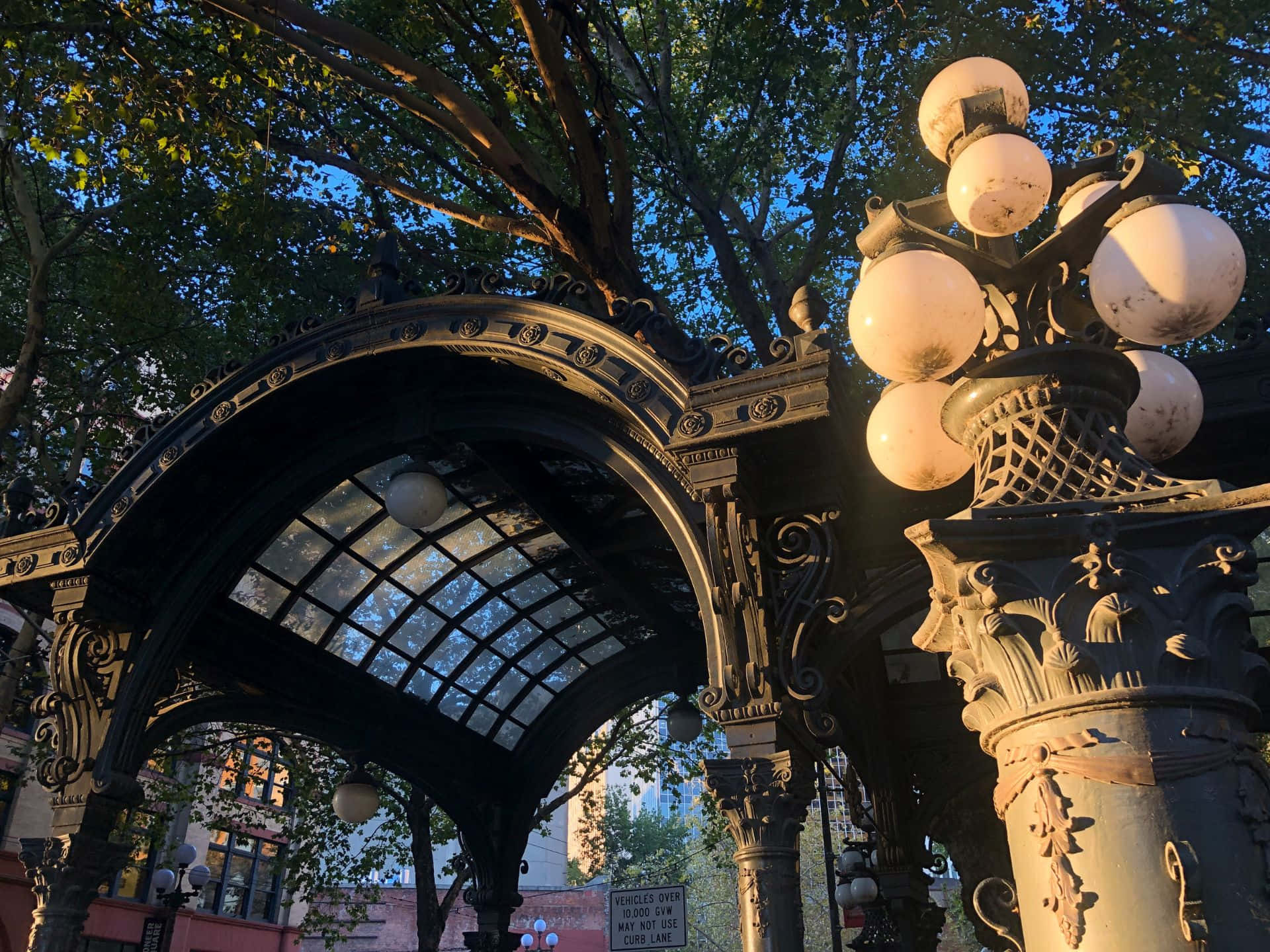 Pioneer Square, Seattle, black metal archway, Full HD Desktop Wallpaper