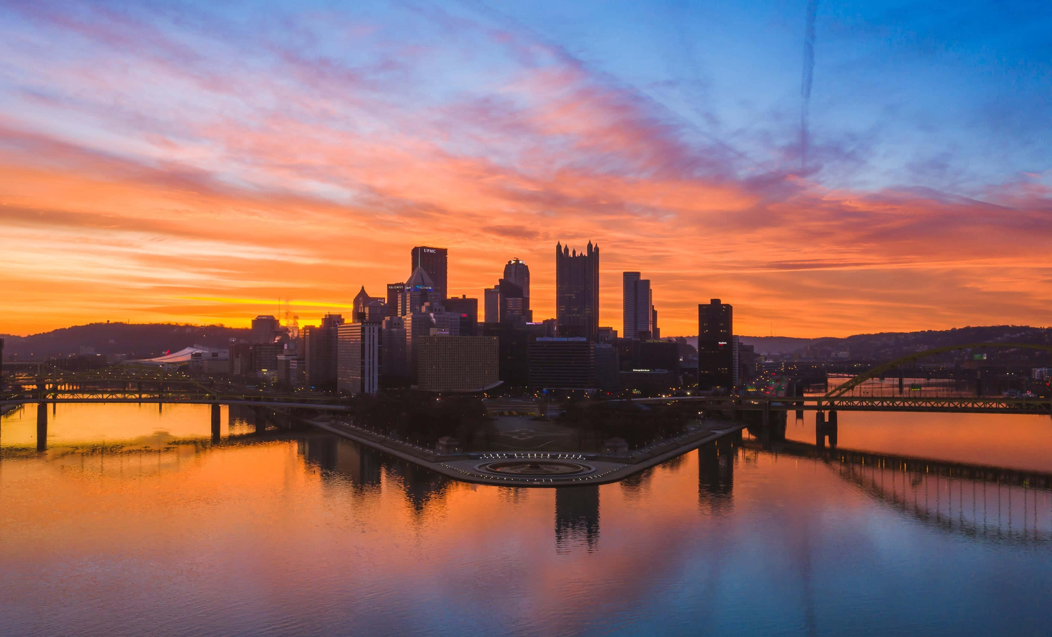 Pittsburgh Skyline, sunset, fiery orange, 2K Desktop Wallpaper