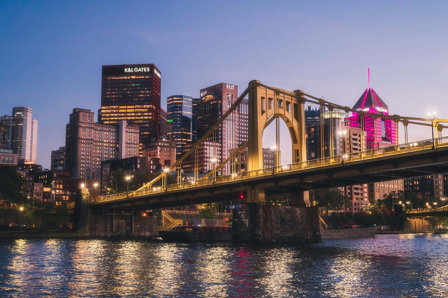 Pittsburgh Skyline, pink building, illuminated bridge, HD Desktop Wallpaper
